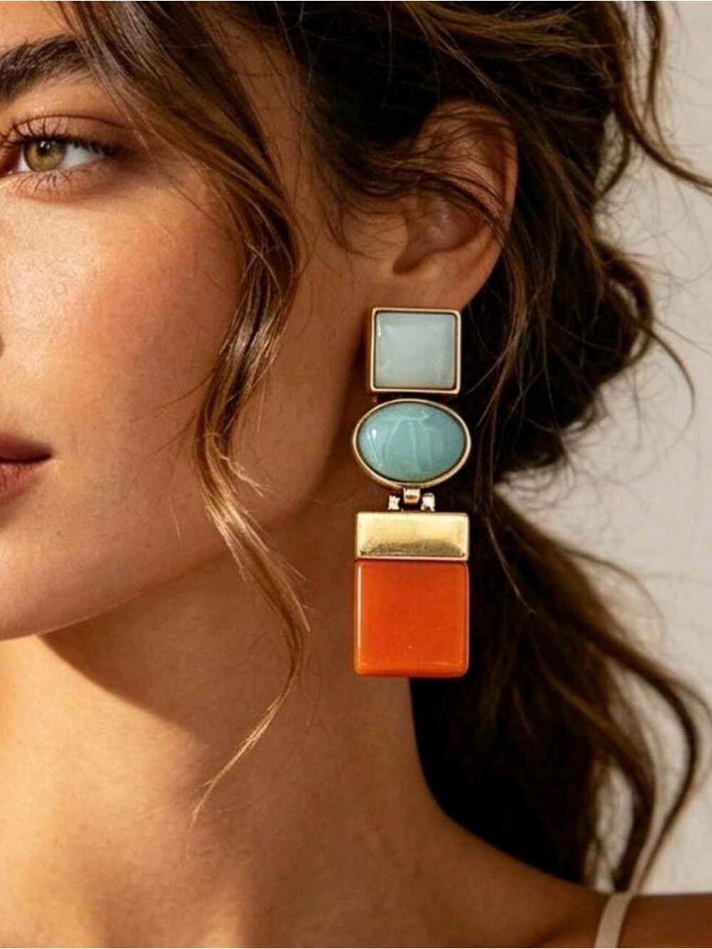 🔥🔥Zara Gold-Tone Multicolor Drop Earrings - Orange and Mint - Picture 3 of 4